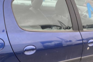 Porte avant droit PEUGEOT 206