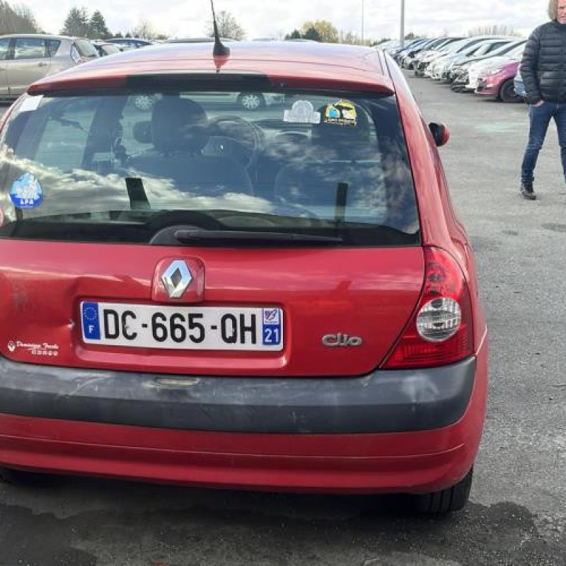 Air bag conducteur RENAULT CLIO 2 Photo n°9