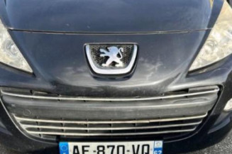 Pare choc arriere PEUGEOT 207