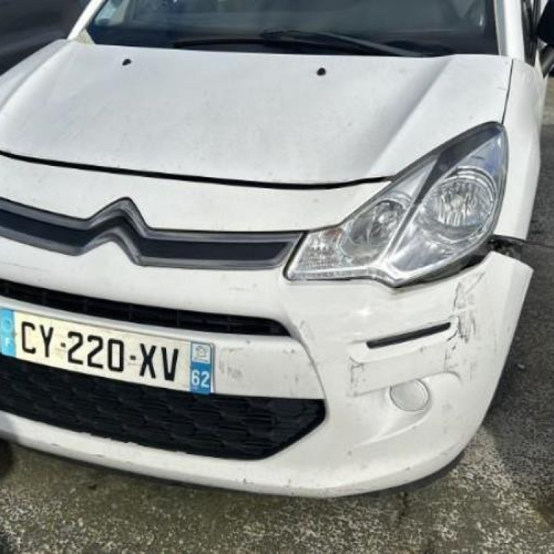 Feu arriere secondaire droit (feux) CITROEN C3 2 Photo n°6