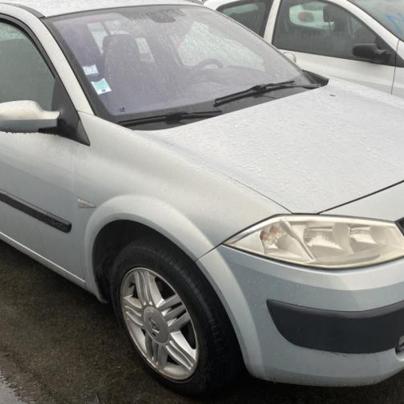 Pare boue arriere gauche RENAULT MEGANE 2 Photo n°16