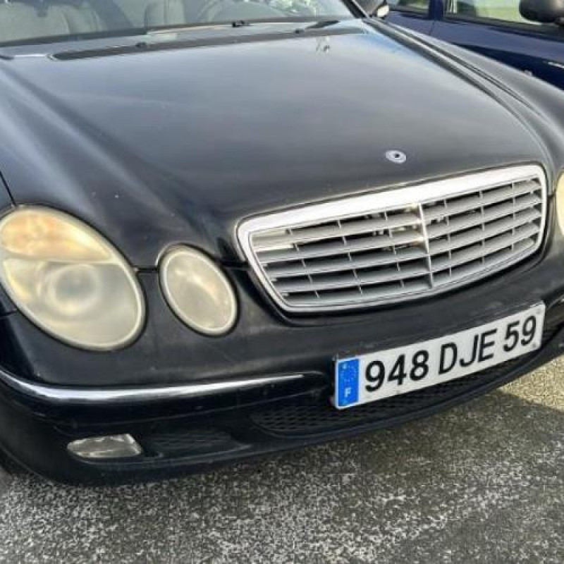 Bouton de warning MERCEDES CLASSE E 211 Photo n°6