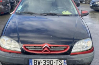 Poignee porte avant droit CITROEN SAXO