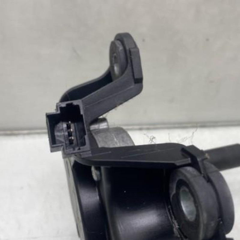 Moteur essuie glace arriere RENAULT KANGOO 2 Photo n°3