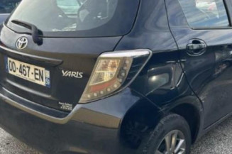 Poignee porte avant droit TOYOTA YARIS 3