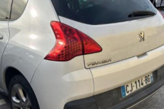 Feu arriere secondaire droit (feux) PEUGEOT 3008 1