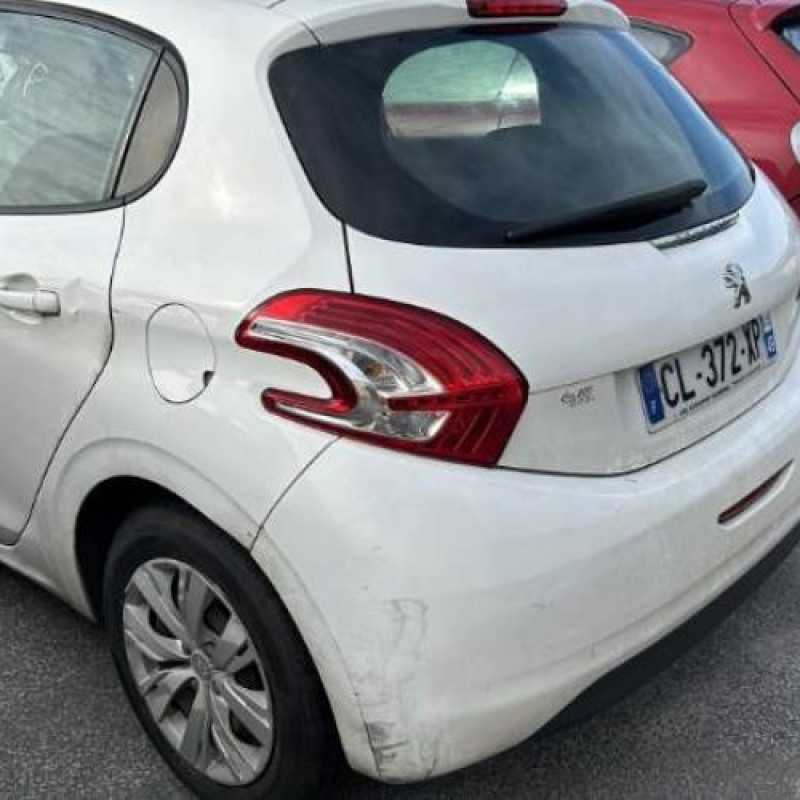 Attache ceinture avant droit PEUGEOT 208 1 Photo n°10