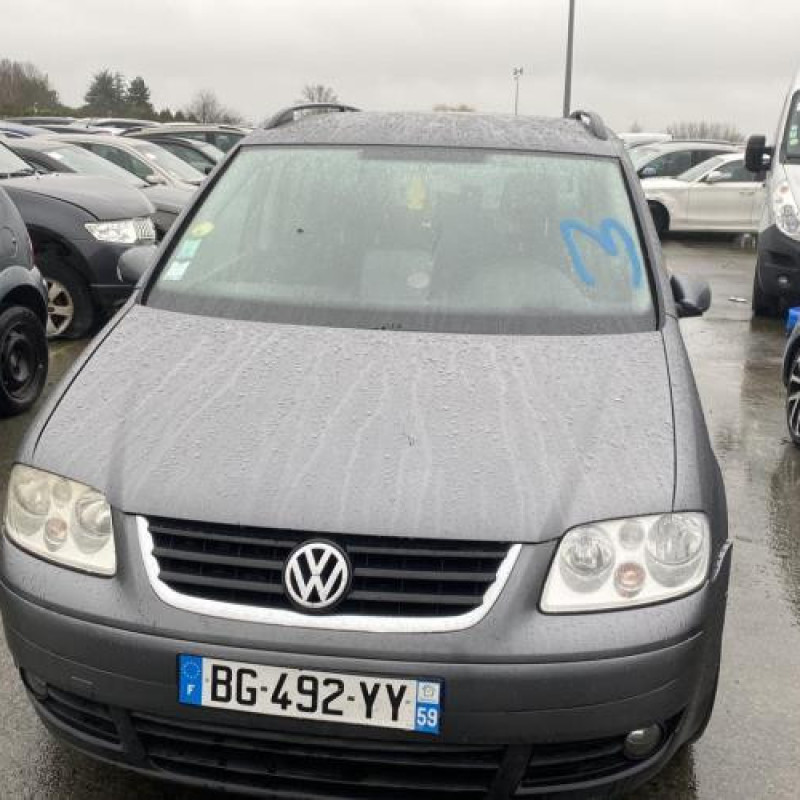 Feu arriere stop central VOLKSWAGEN TOURAN 1 Photo n°5