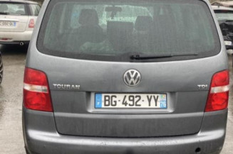 Feu arriere stop central VOLKSWAGEN TOURAN 1