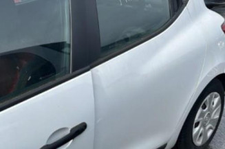 Baguette de porte avant gauche RENAULT CLIO 4