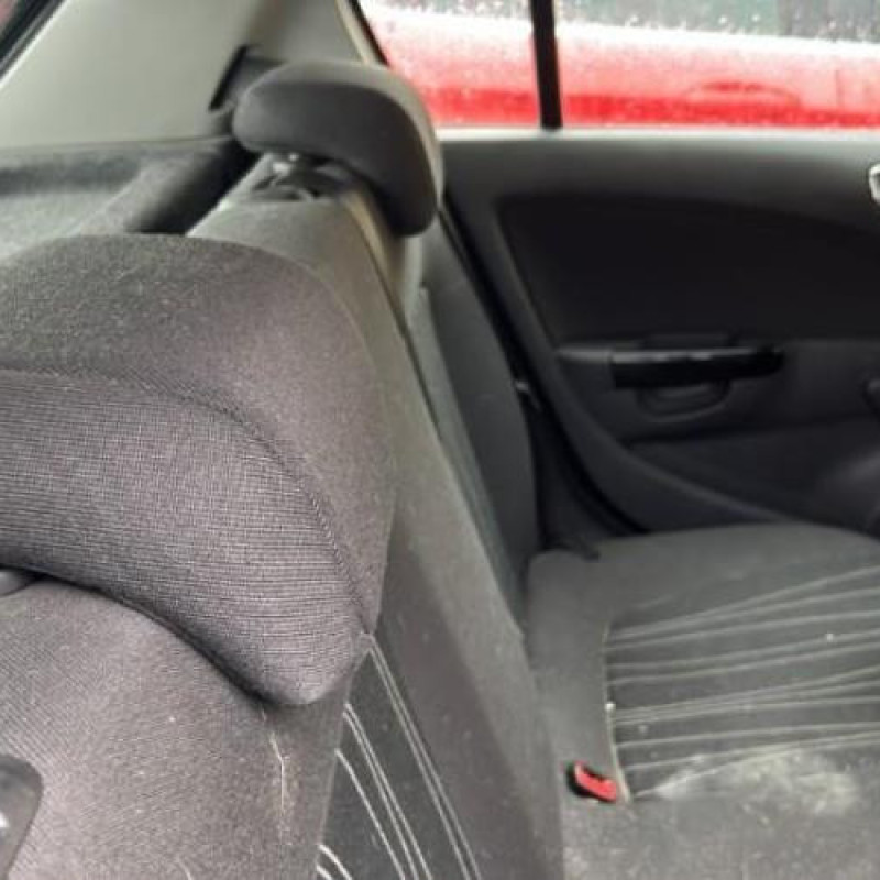 Poignee interieur arriere droit OPEL CORSA D Photo n°16