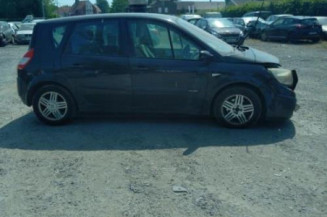 Boitier UCH RENAULT SCENIC 2