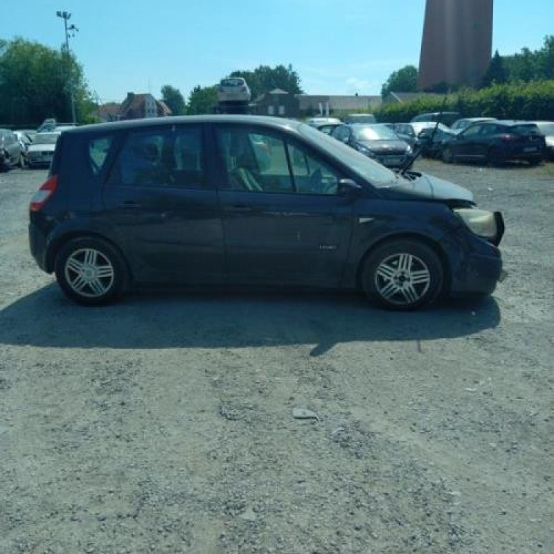 Boitier UCH RENAULT SCENIC 2 Photo n°7