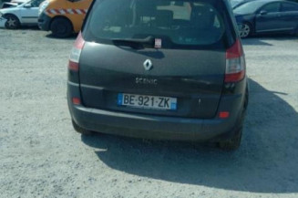 Boitier UCH RENAULT SCENIC 2