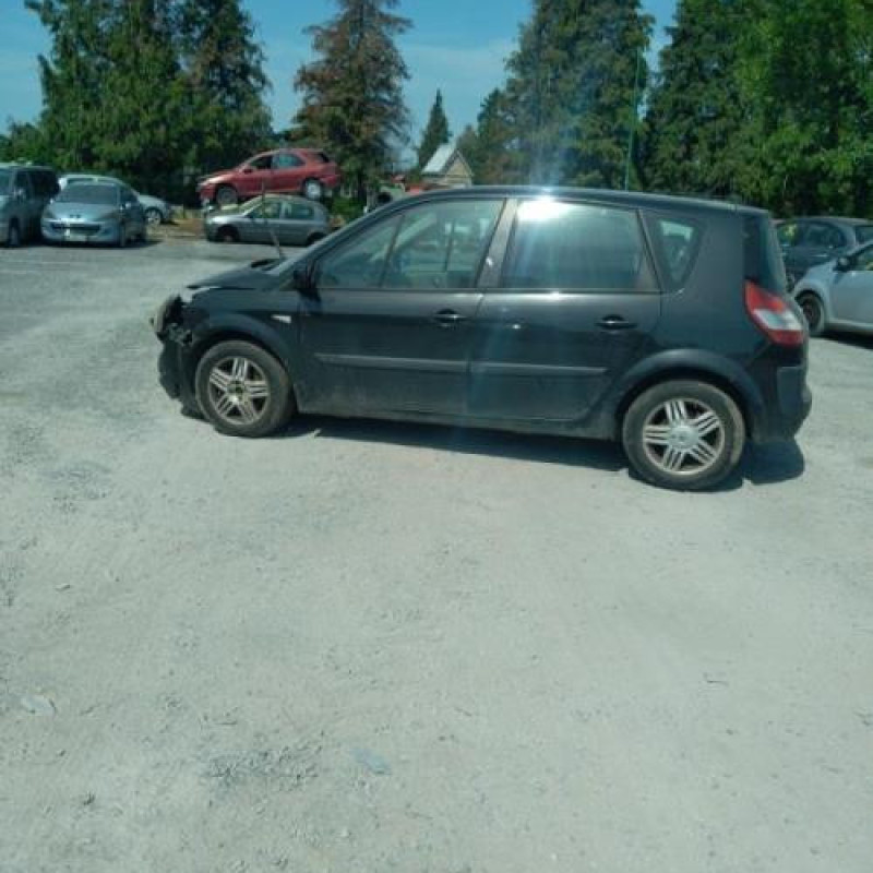 Boitier UCH RENAULT SCENIC 2 Photo n°9