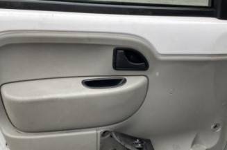 Pretensionneur de ceinture avant droit RENAULT KANGOO 1