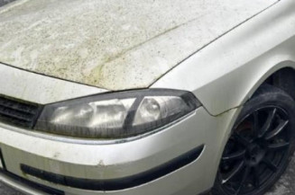 Pare choc avant RENAULT LAGUNA 2