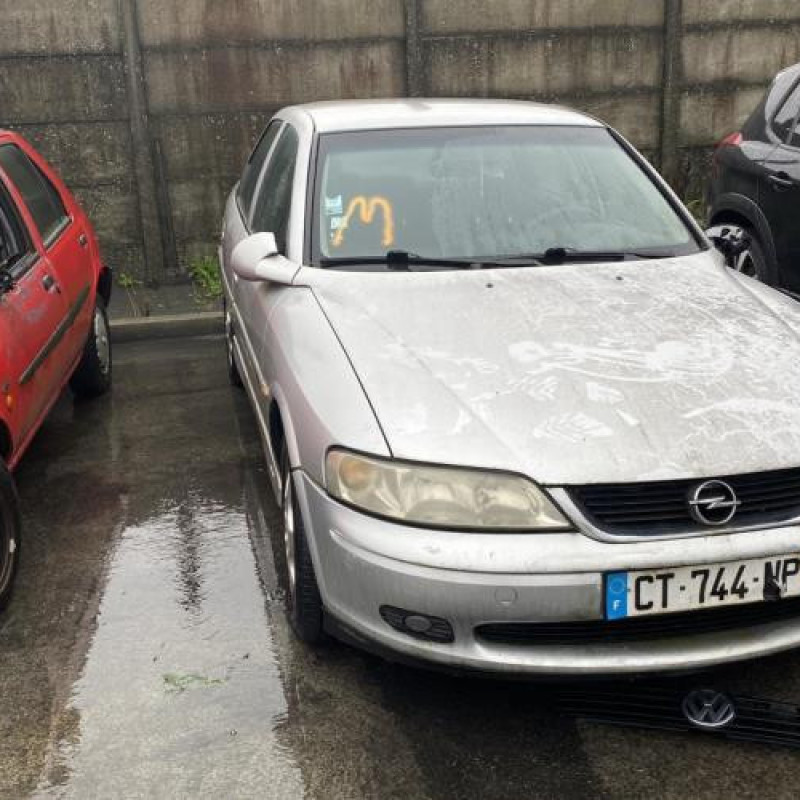 Retroviseur droit OPEL VECTRA B Photo n°6