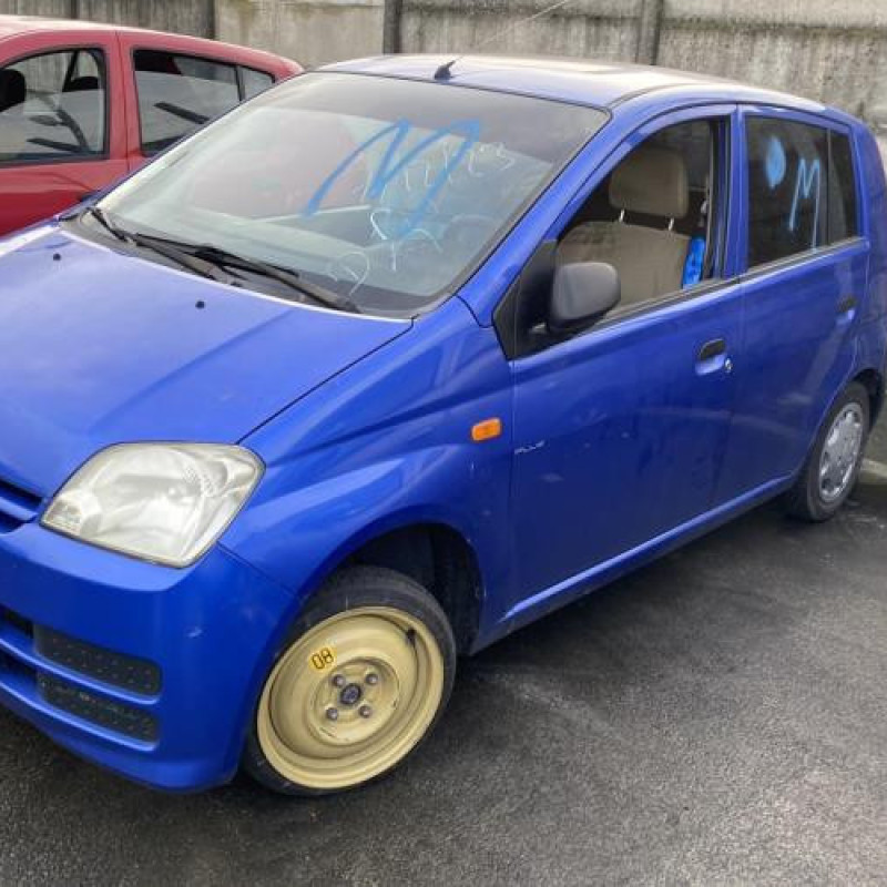 Aile avant droit DAIHATSU CUORE 2 Photo n°7