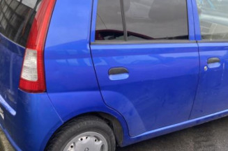 Aile avant droit DAIHATSU CUORE 2