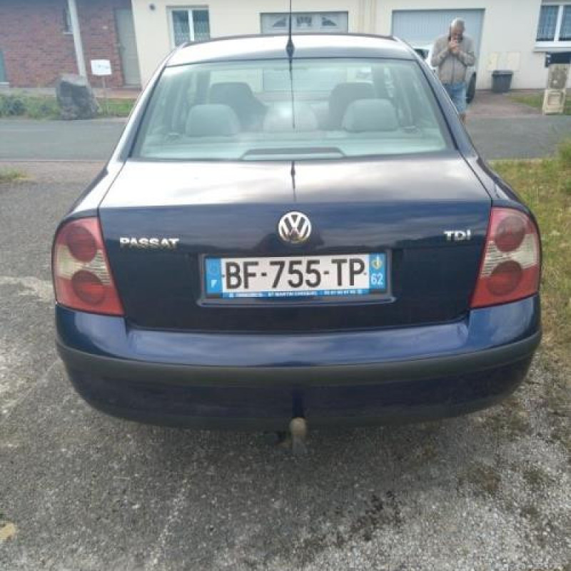 Capot VOLKSWAGEN PASSAT 4 Photo n°13