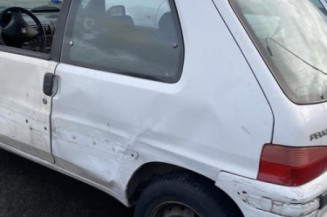 Serrure avant droit PEUGEOT 106