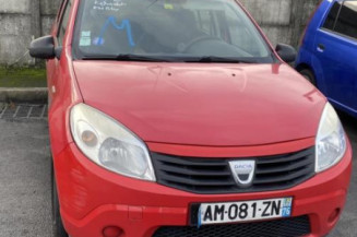 Pare choc avant DACIA SANDERO 1