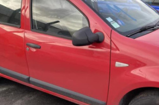 Pare choc avant DACIA SANDERO 1