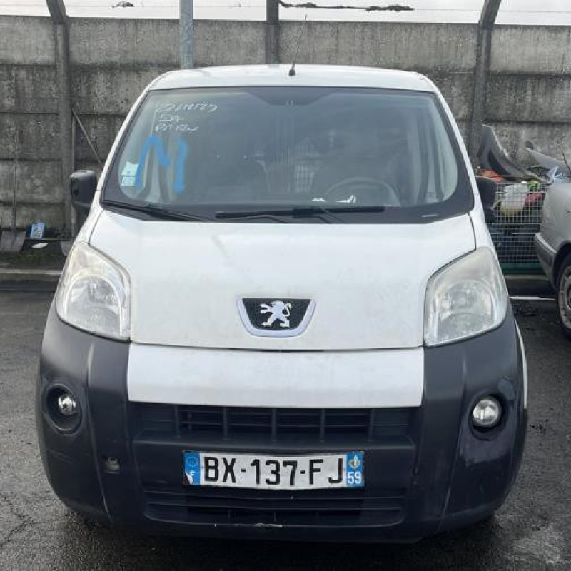 Feu arriere principal droit (feux) PEUGEOT BIPPER Photo n°8