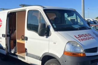 Moteur essuie glace avant RENAULT MASTER 2