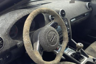 Poignee interieur avant gauche AUDI A3 2