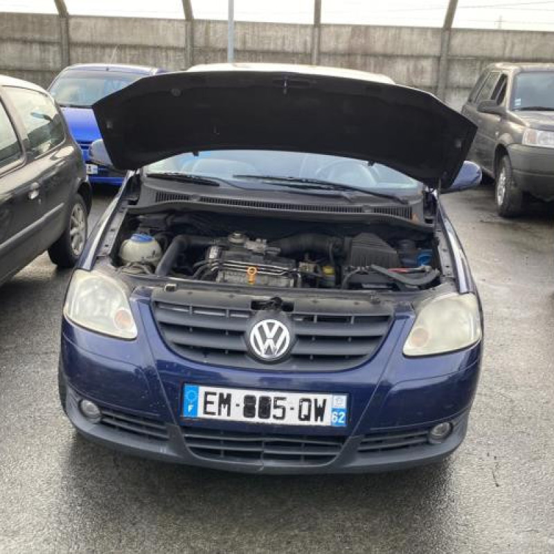 Serrure avant droit VOLKSWAGEN FOX Photo n°10