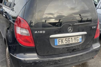 Aile avant droit MERCEDES CLASSE A 169