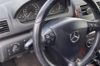 Aile avant droit MERCEDES CLASSE A 169