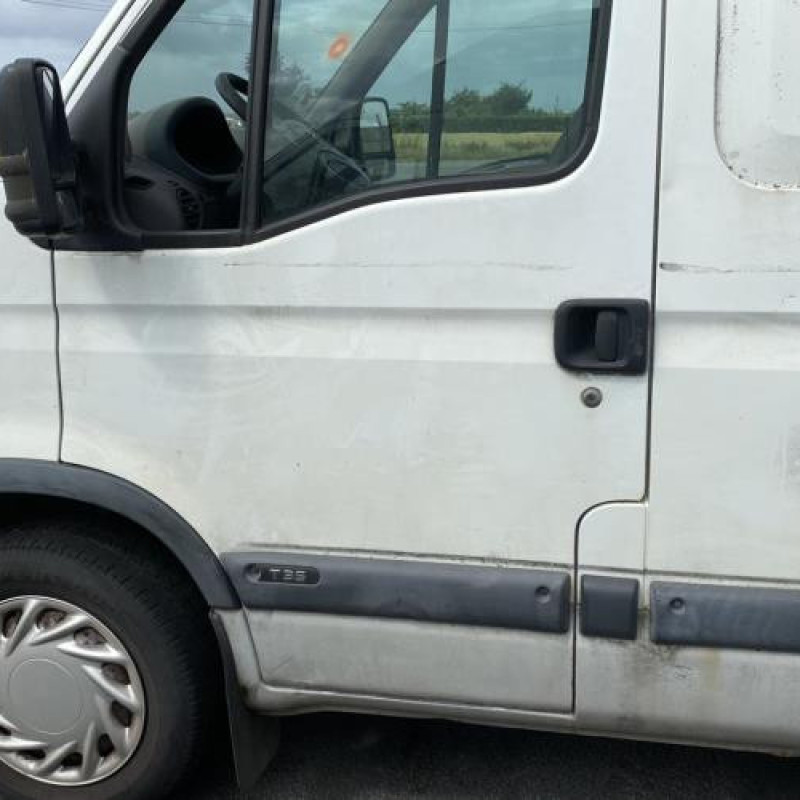 Serrure avant droit RENAULT MASTER 2 Photo n°10