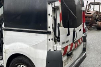 Poignee porte avant droit RENAULT TRAFIC 2