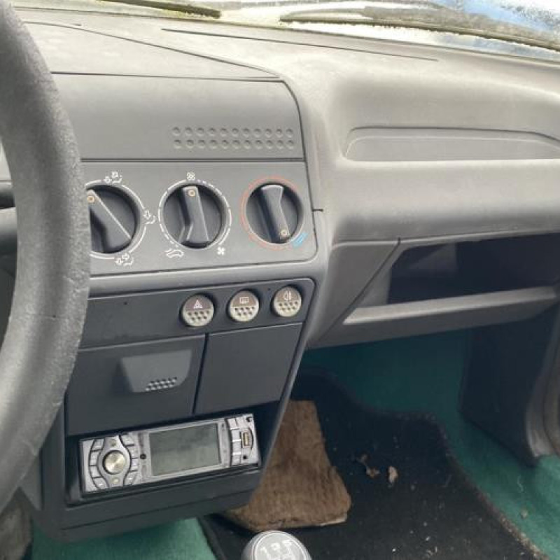 Poignee interieur arriere gauche PEUGEOT 205 Photo n°20