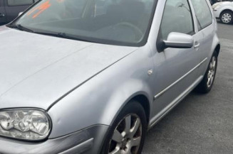 Plage arriere VOLKSWAGEN GOLF 4