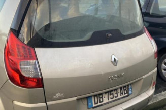 Boitier UPC RENAULT SCENIC 2