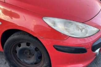 Pare choc arriere PEUGEOT 307