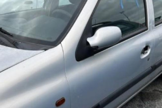 Serrure avant gauche RENAULT CLIO 2