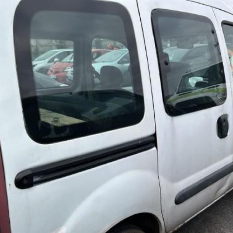 Pare choc arriere RENAULT KANGOO 1 Photo n°14