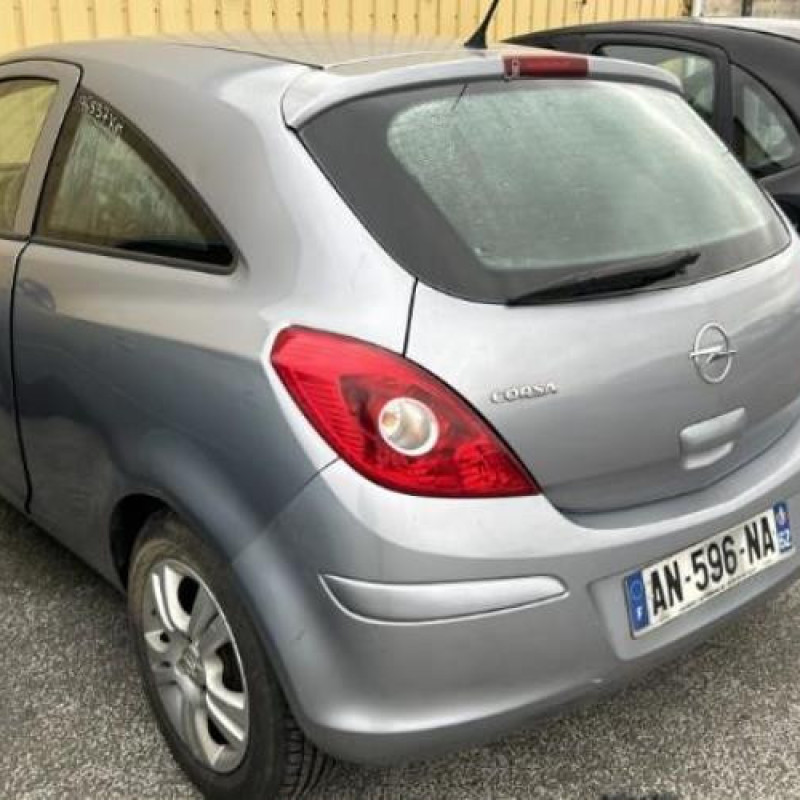 Neiman OPEL CORSA D Photo n°8