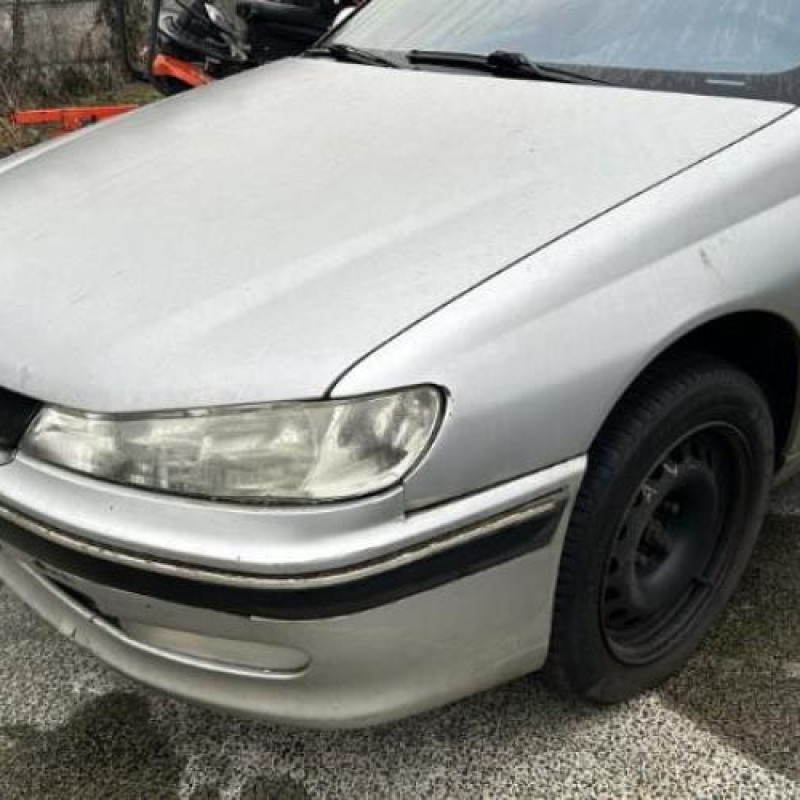 Moteur essuie glace arriere PEUGEOT 406 Photo n°9