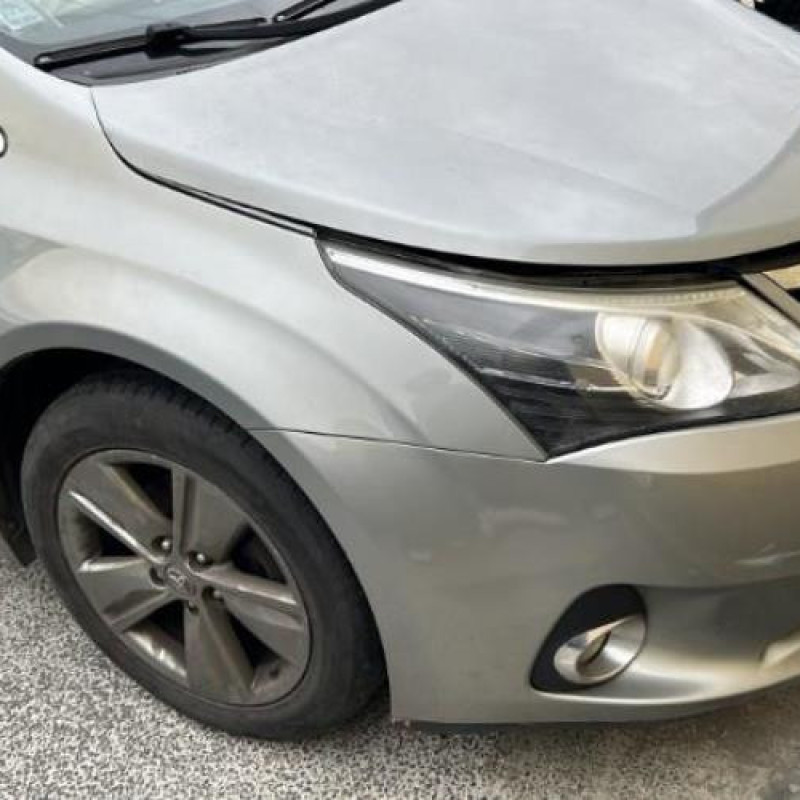 Poignee porte arriere droit TOYOTA AVENSIS 3 Photo n°6