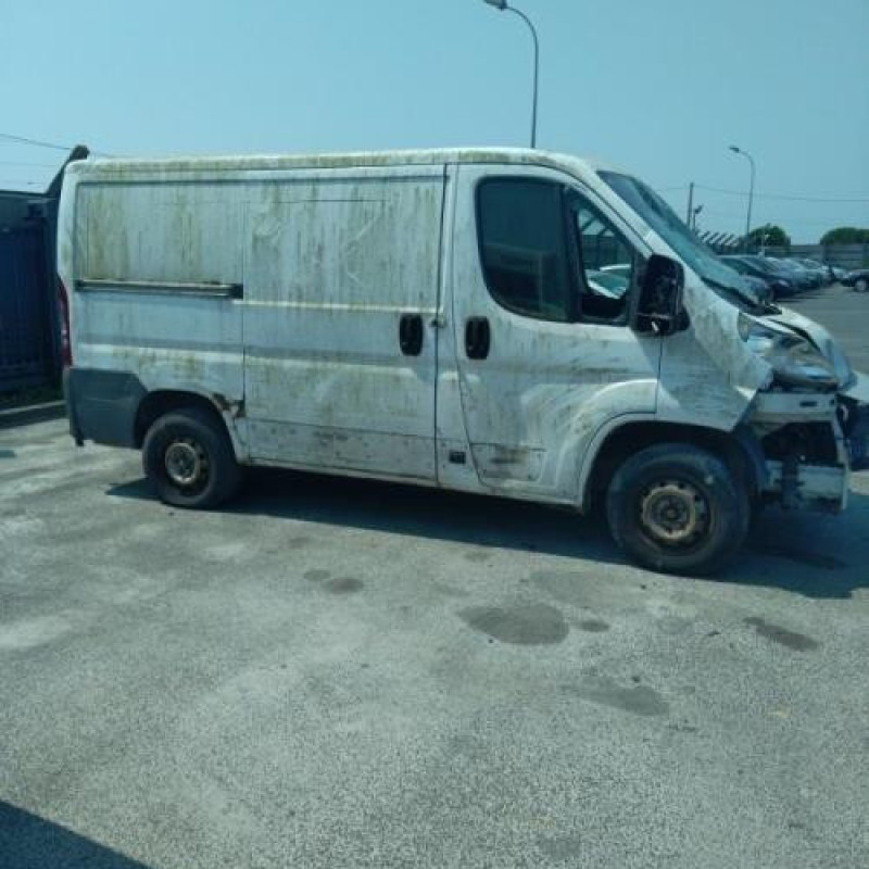 Poignee porte avant gauche FIAT DUCATO 3 Photo n°5