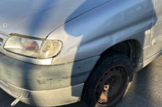 Interrupteur de leve vitre avant gauche CITROEN BERLINGO 1