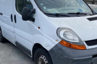 Calandre RENAULT TRAFIC 2