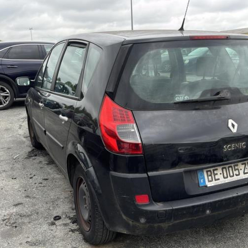 Boitier UCH RENAULT SCENIC 2 Photo n°9