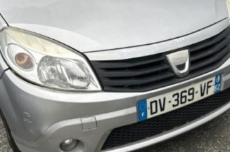 Capot DACIA SANDERO 1